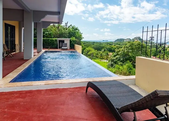 Holiday home 2-bd With Ocean-view Terrace And Pool