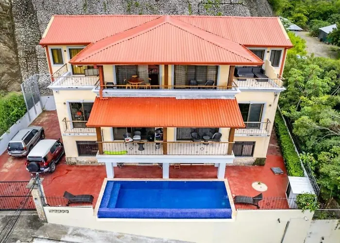 Holiday home 2-bd With Ocean-view Terrace And Pool